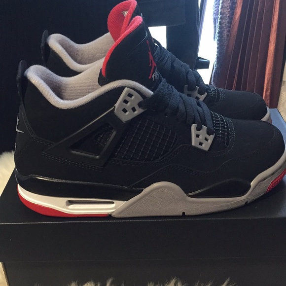 jordan 4 bred grade school